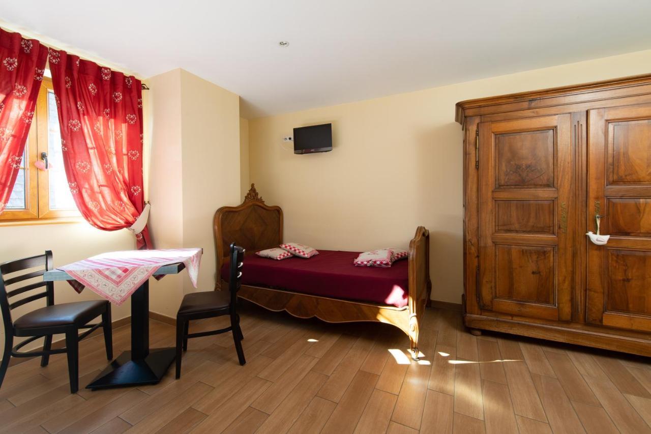 La Ferme De Louise Bed and Breakfast Hohengoeft Buitenkant foto
